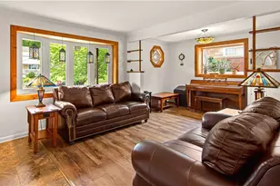 1031 Sanda Dr, Pittsburgh, PA 15227 - Photo 6