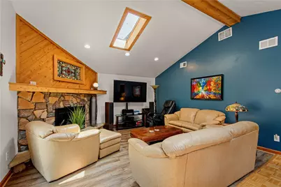 1031 Sanda Dr, Pittsburgh, PA 15227 - Photo 16
