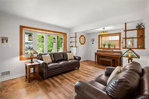 1031 Sanda Dr, Pittsburgh, PA 15227 - Photo 20
