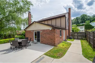 1031 Sanda Dr, Pittsburgh, PA 15227 - Photo 10