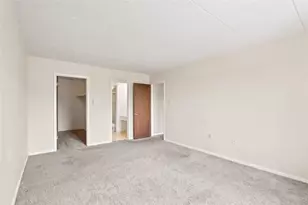 2160 Greentree Rd, Scott Township, PA 15220 - Photo 16