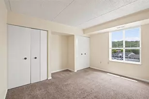2160 Greentree Rd, Scott Township, PA 15220 - Photo 18