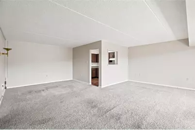 2160 Greentree Rd #807W, Scott Township, PA 15220 - Photo 4