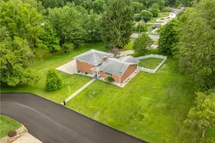 103 Chapel View Dr, Hempfield Township, PA 15601 - Photo 2