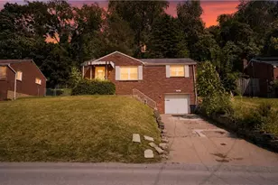 93 W Bruceton Rd, Pittsburgh, PA 15236 - Photo 2