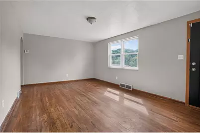 93 W Bruceton Rd, Pittsburgh, PA 15236 - Photo 12