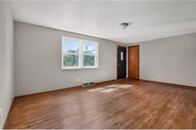 93 W Bruceton Rd, Pittsburgh, PA 15236 - Photo 10