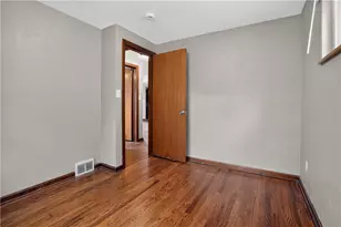 93 W Bruceton Rd, Pittsburgh, PA 15236 - Photo 24