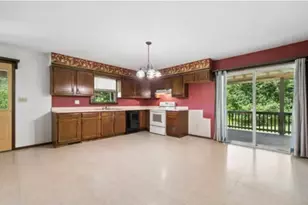 567 Leasure Ln, Fawn Township, PA 15084 - Photo 6