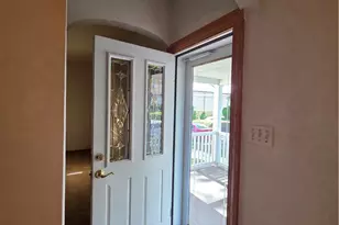 211 Cleveland St, West Kittanning Boro, PA 16201 - Photo 6