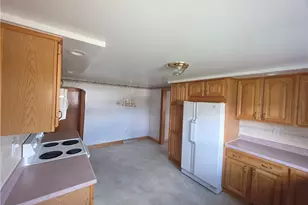 211 Cleveland St, West Kittanning Boro, PA 16201 - Photo 10