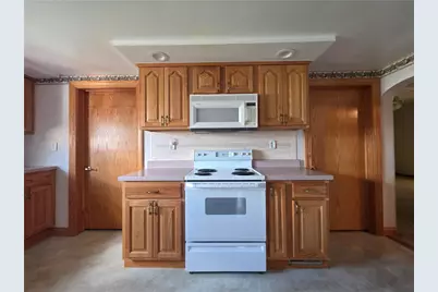 211 Cleveland St, West Kittanning Boro, PA 16201 - Photo 8