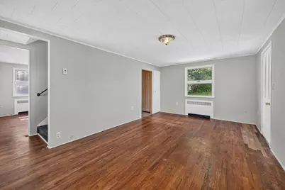 556 Thompson Avenue, Clairton, PA 15025 - Photo 4