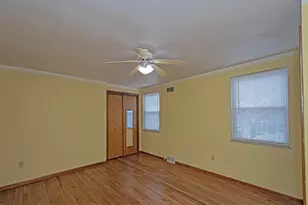 2451 Woodstock Ave, Pittsburgh, PA 15218 - Photo 22