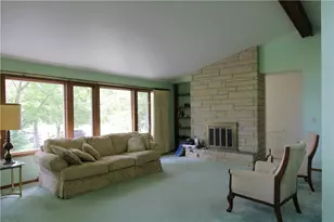 331 Roberts Ln, Neshannock Township, PA 16105 - Photo 8