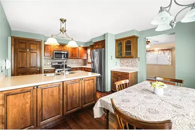 2422 Silver Oak Place, Pittsburgh, PA 15220 - Photo 10