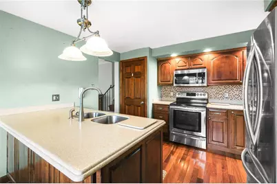 2422 Silver Oak Place, Banksville/Westwood, PA 15220 - Photo 8