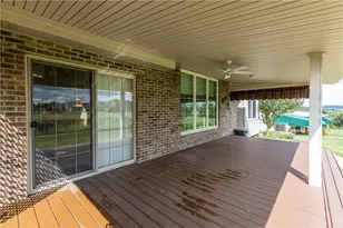 1027 Blackthorne Dr, Penn Twp, PA 15644 - Photo 6