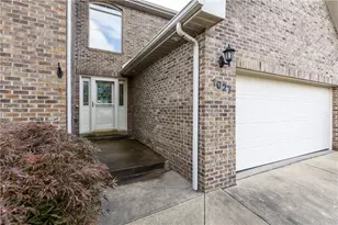 1027 Blackthorne Dr, Penn Twp, PA 15644 - Photo 2