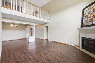 1027 Blackthorne Dr, Penn Twp, PA 15644 - Photo 18