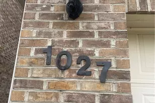 1027 Blackthorne Dr, Penn Twp, PA 15644 - Photo 2