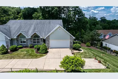 228 Country View Drive, Lower Burrell, PA 15068 - Photo 2