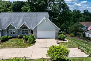 228 Country View Dr, Lower Burrell, PA 15068 - Photo 2