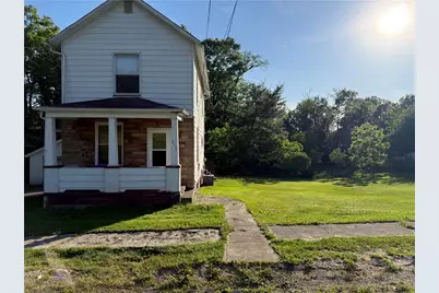 319 Duquesne St, New Castle, PA 16101 - Photo 2
