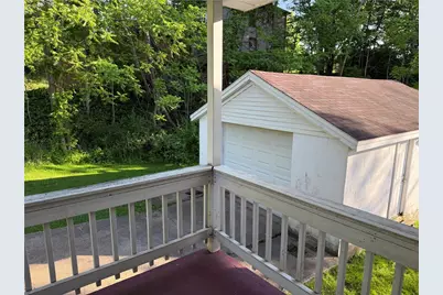 319 Duquesne St, New Castle, PA 16101 - Photo 6