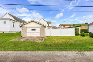 27 Oak St, Latrobe, PA 15650 - Photo 44