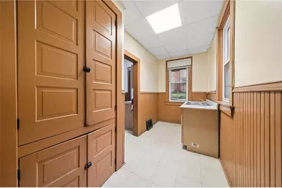 1115 McKean Ave, Charleroi Boro, PA 15022 - Photo 8
