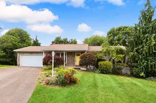 229 Wallace Cir, Union Township, PA 16101 - Photo 2