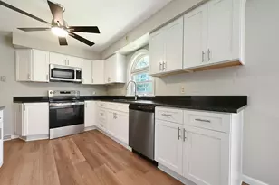 229 Wallace Cir, Union Township, PA 16101 - Photo 10