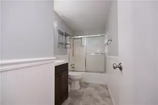 143 Edgewood Dr, Brighton Township, PA 15009 - Photo 12