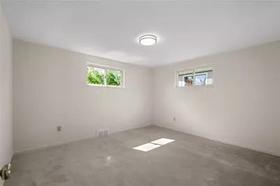 238 Santa Fe Dr, Bethel Park, PA 15102 - Photo 12