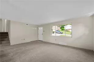 238 Santa Fe Dr, Bethel Park, PA 15102 - Photo 4