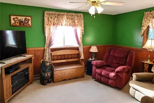 741 Center Ave, Butler, PA 16001 - Photo 2