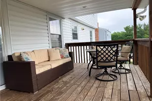 204 Glengarry Dr, Moon/Crescent Twp, PA 15108 - Photo 8