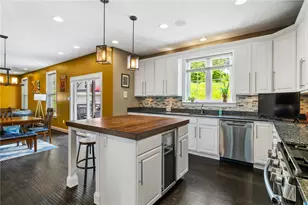 323 Eagle Dr, Cranberry Township, PA 16066 - Photo 10