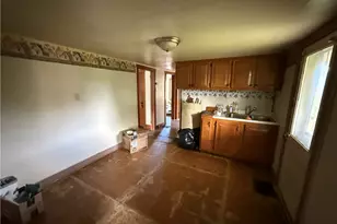 1425 Philadelphia St, Indiana Boro, PA 15701 - Photo 14