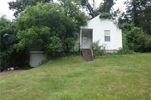 93 Adams Dr, Pittsburgh, PA 15241 - Photo 1