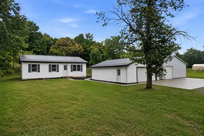 121 Kyle Rd, Middlesex Township, PA 16059 - Photo 1