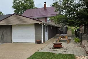19 S Oak St, Fairchance, PA 15436 - Photo 12