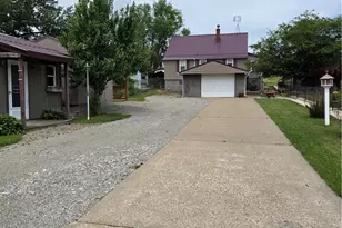 19 S Oak St, Fairchance, PA 15436 - Photo 8