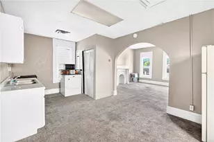 30 W Pike St, Canonsburg, PA 15317 - Photo 2