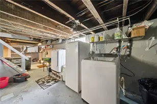 1110 Creek St, Munhall, PA 15120 - Photo 10
