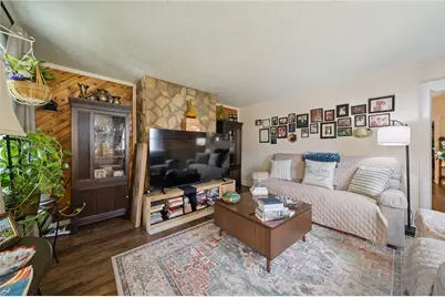 1110 Creek St, Munhall, PA 15120 - Photo 2