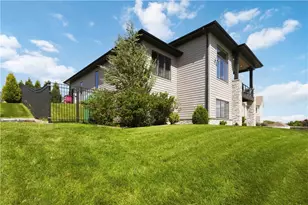 2079 Totteridge Dr, Salem Township, PA 15601 - Photo 36