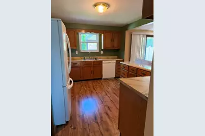 2805 Knights Ct, Lower Burrell, PA 15068 - Photo 4