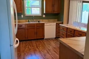 2805 Knights Ct, Lower Burrell, PA 15068 - Photo 4